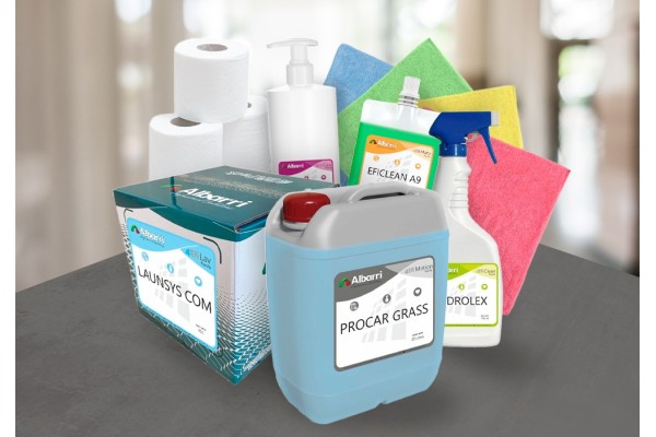 Albarri apuesta por fabricar sus propias marcas de productos de limpieza y accesorios profesionales