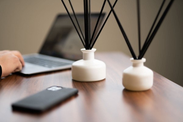 Cómo elegir un aroma corporativo para tu empresa: guía paso a paso